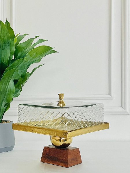 جاط ضيافة مربع مع غطا واجر خشب ونحاس هندي