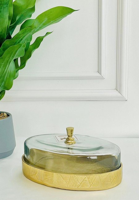 مضيفة نحاس مع غطا قزاز شكل بيضاوي