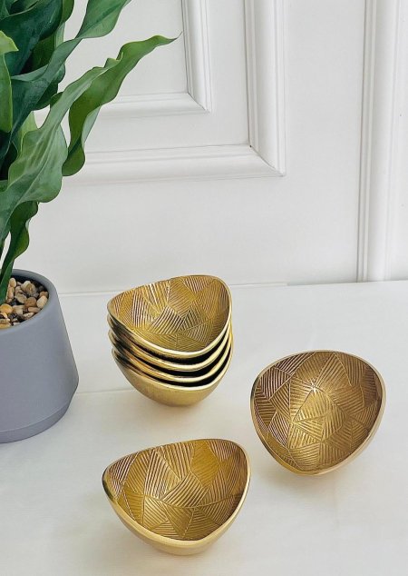 صحون للمكسرات نحاس هندي عدد 6