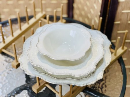 طقم صحون دانتيل مربع 24 قطعه