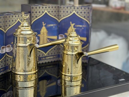 غلاية قهوة شكل دلة عربية حجمين ولونين
