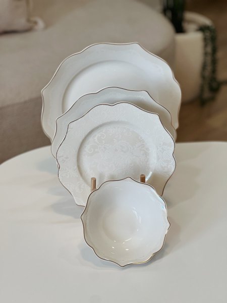 طقم سفرة 24 قطعة مميز دانتيل